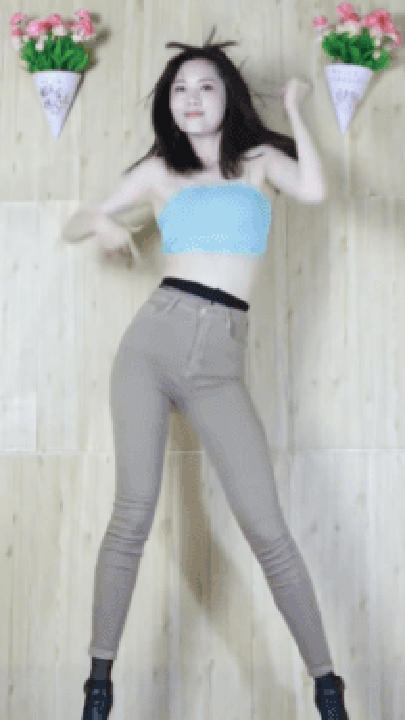 广场舞-小君13期-20V/5.7G