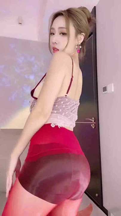 快手 饭饭 百万粉丝主播7月全新内衣骚舞福利55V【3.09G】