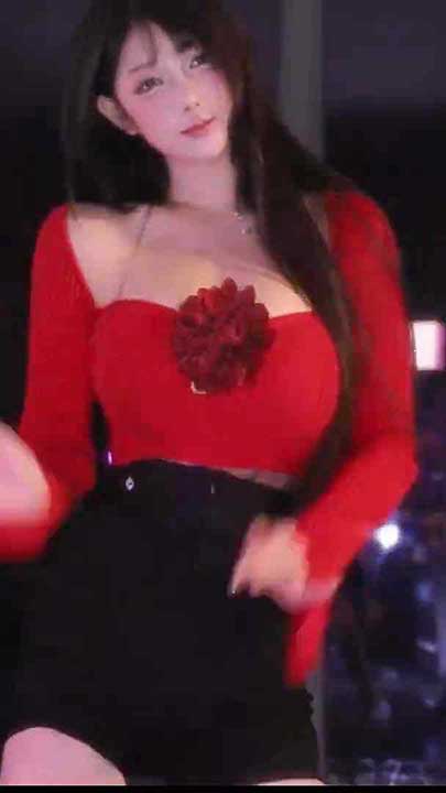 斗鱼 米娜 Minana 大摆锤抖胸舞合集46V【5.78G】