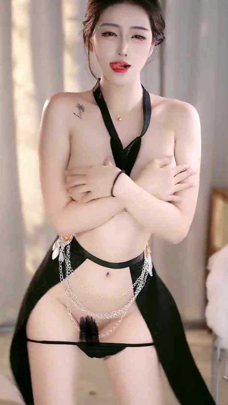 畅聊 奶龙教主 人气主播首发尺度热舞重磅定制2V【1G】