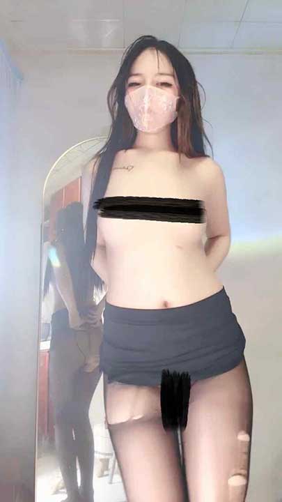 直播 热舞池欲 极品美臀制服情趣诱惑30V【1.82G】