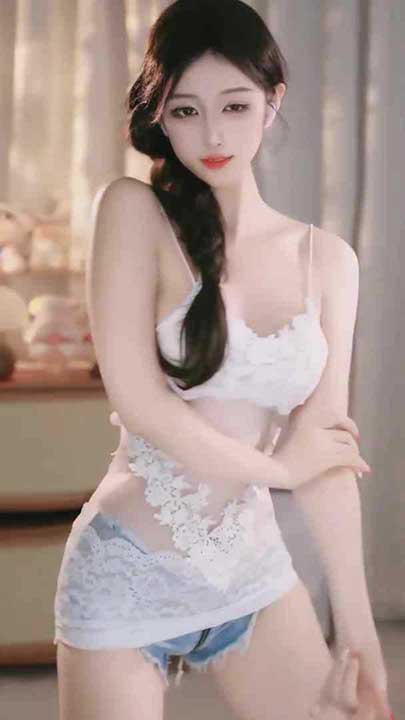 畅聊 奶龙教主 人气主播擦边热舞5V【410M】