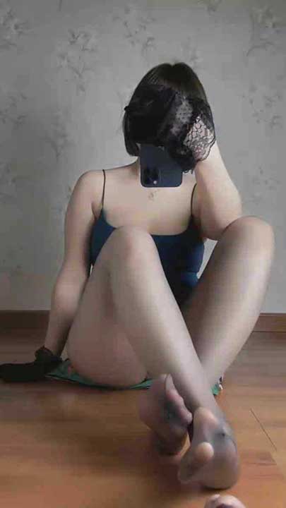 抖音 猫猫超奶思 网红高颜短发御姐定制私房福利6V【809M】