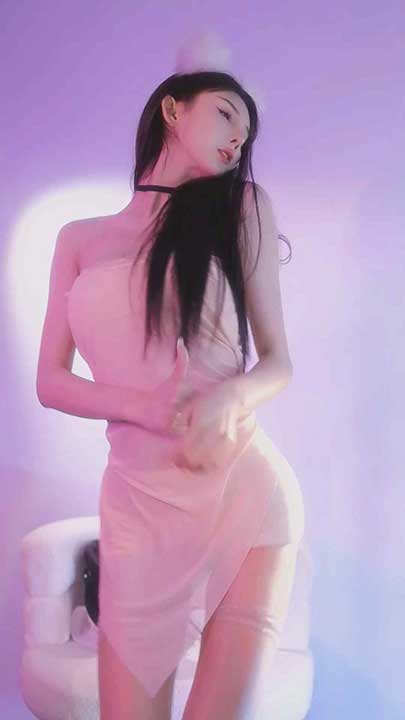 B站 小鹿想你y 高颜值主播性感骚舞第四弹20V【2.33G】