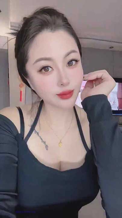 快手 雪 气质轻熟女12V【390M】