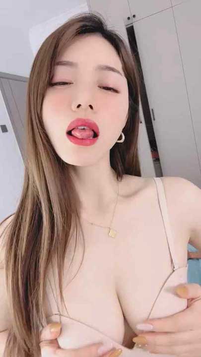 直播 宠儿妃 高端气质女神诱惑死人4V【3.4G】