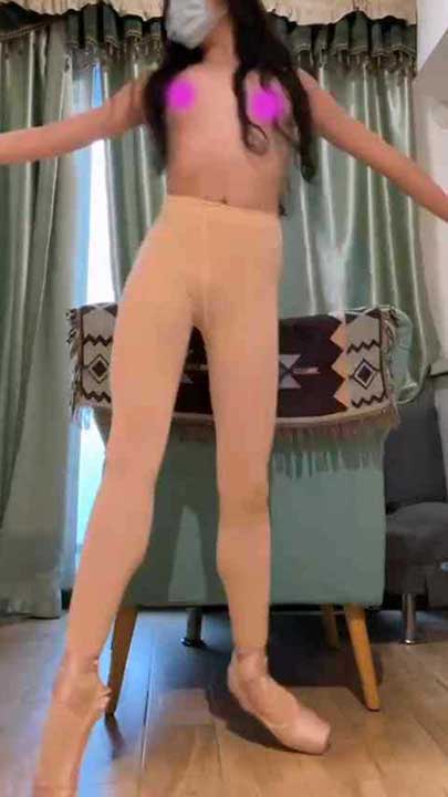 其他 小羊 艺校舞蹈生芭蕾舞学妹，定制私拍日常练功训练7V